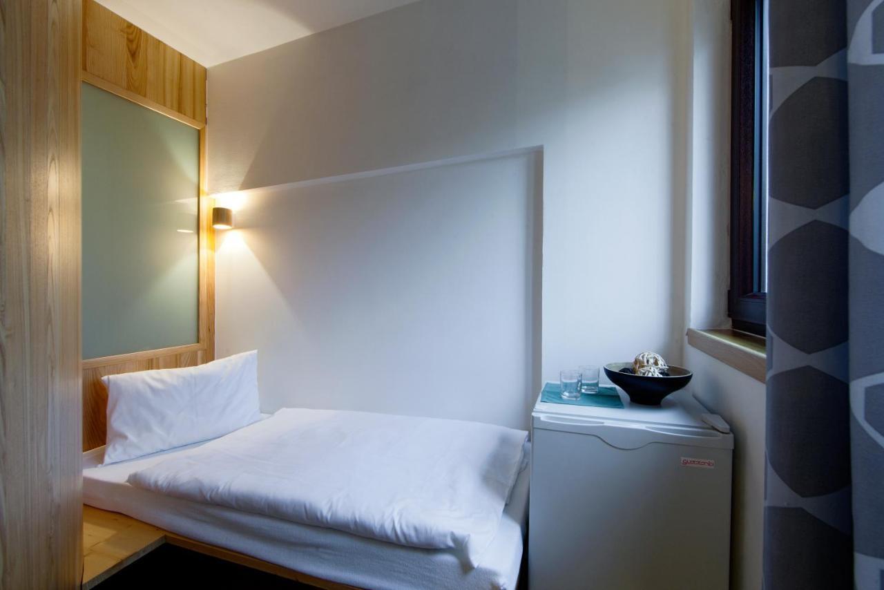 Hotel Wolf Prague Ngoại thất bức ảnh